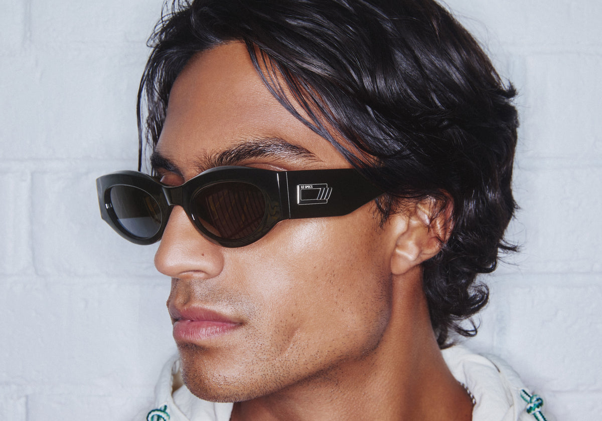 Le Specs