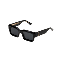 Titan - Black / Black